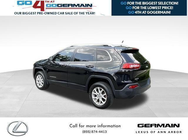 Photo of 2015 Brilliant Black Crystal Pearlcoat Jeep Cherokee