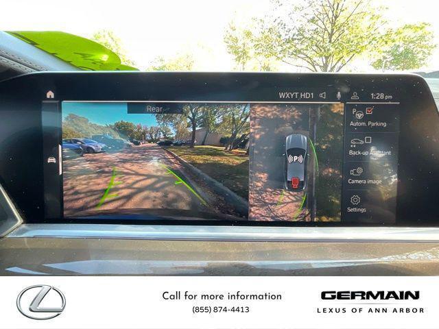 Photo of 2022 Arctic Gray Metallic BMW X6