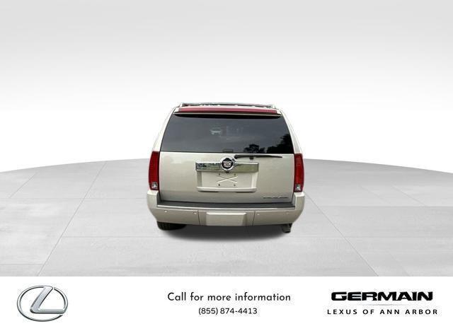 Photo of 2007 Gold Mist Cadillac Escalade ESV