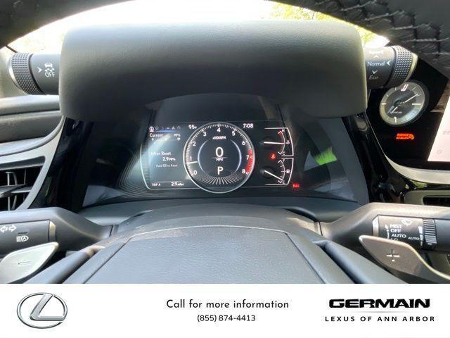 Photo of 2025 Iridium Lexus ES 350