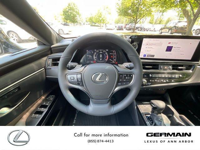 Photo of 2025 Iridium Lexus ES 350