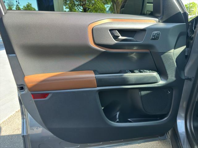 Photo of 2024 CARBONIZED GRAY METALLIC Ford Bronco Sport