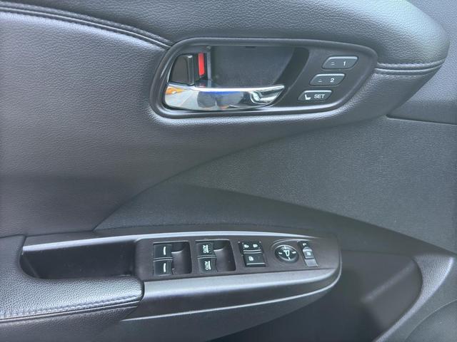 Photo of 2013 Graphite Luster Metallic Acura RDX