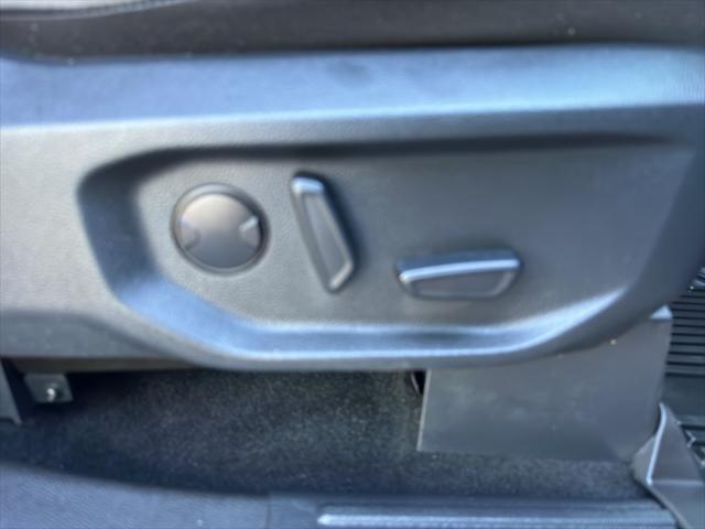 Photo of 2024 AZURE GREY MET TRI-COAT Ford Ranger