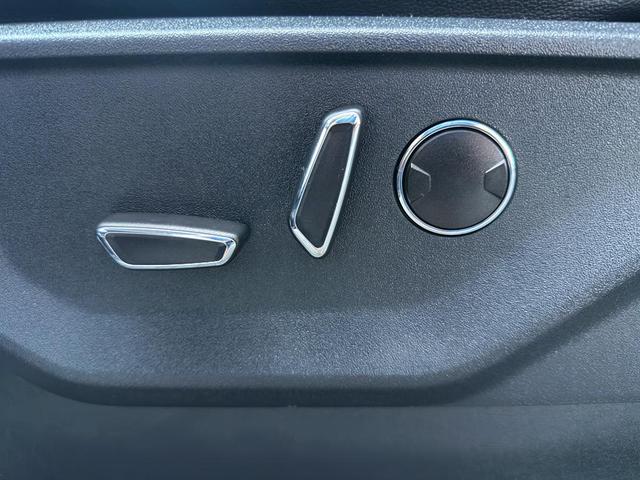 Photo of 2025 ANTIMATTER BLUE METALLIC Ford F-150