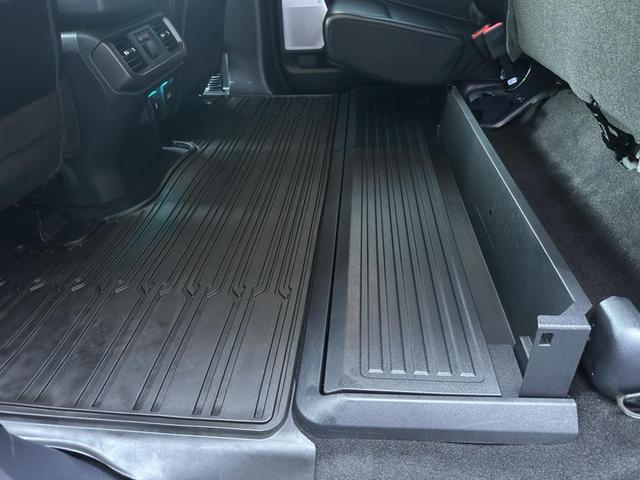 Photo of 2025 ANTIMATTER BLUE METALLIC Ford F-150