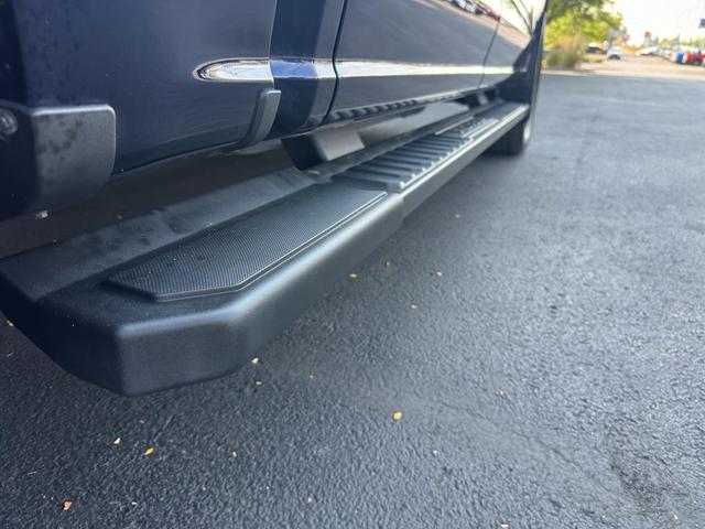 Photo of 2025 ANTIMATTER BLUE METALLIC Ford F-150