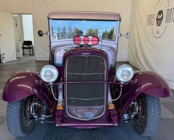 Photo of 1932 Purple Ford Model A