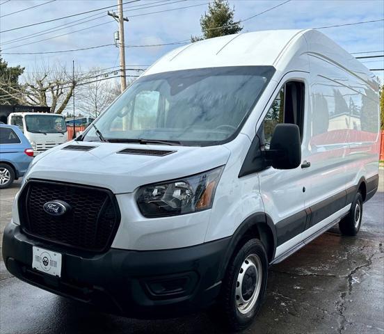2023 Ford Transit-250