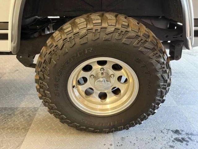 Photo of 1981 Silver Jeep Scrambler