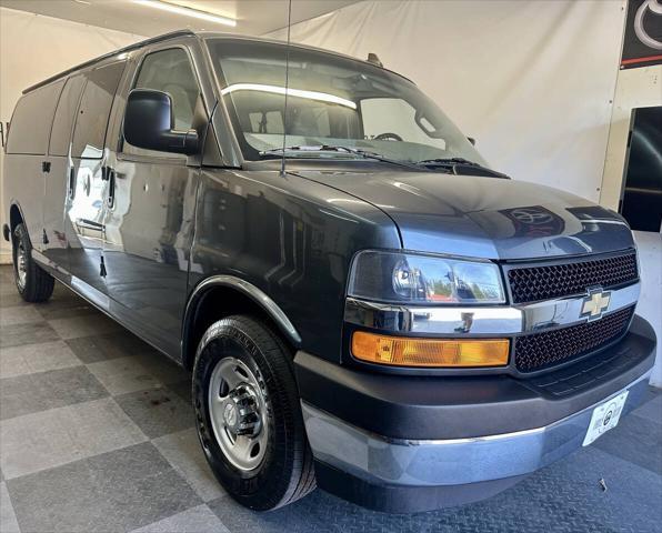 2017 Chevrolet Express 3500