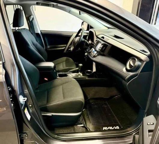 Photo of 2018 Magnetic Gray Metallic Toyota RAV4