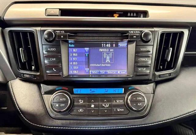 Photo of 2018 Magnetic Gray Metallic Toyota RAV4