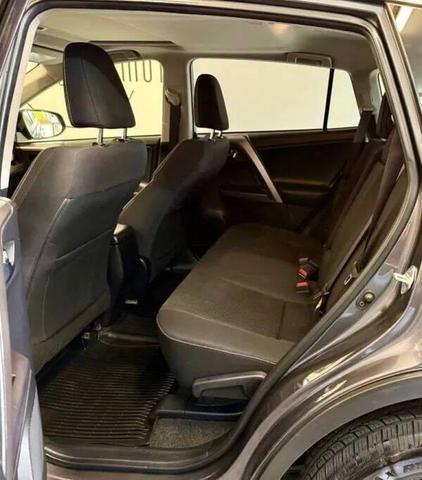 Photo of 2018 Magnetic Gray Metallic Toyota RAV4