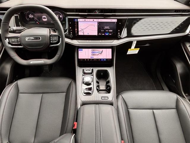 Photo of 2025 Diamond Black Crystal Pearlcoat Jeep Wagoneer S