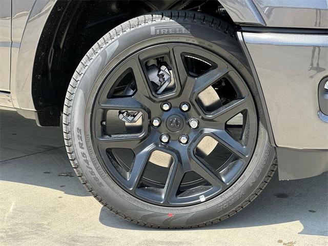 Photo of 2026 Granite Crystal Metallic Clearcoat RAM 1500