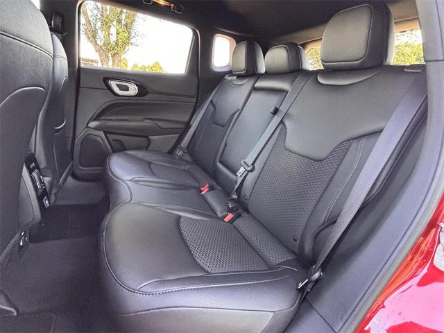 Photo of 2025 Red Hot Pearlcoat Jeep Compass