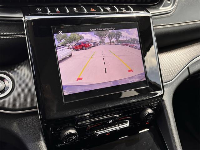 Photo of 2023 Baltic Gray Metallic Clearcoat Jeep Grand Cherokee L
