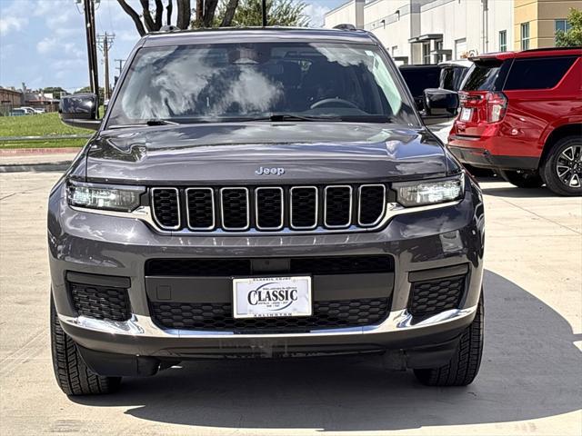 Photo of 2023 Baltic Gray Metallic Clearcoat Jeep Grand Cherokee L