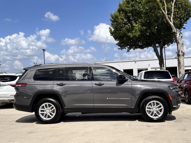 Photo of 2023 Baltic Gray Metallic Clearcoat Jeep Grand Cherokee L