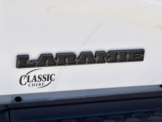 Photo of 2025 Bright White Clearcoat RAM 2500