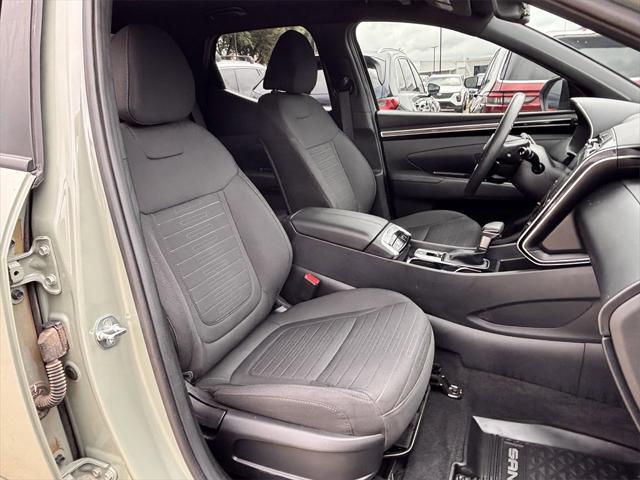 Photo of 2024 Sage Gray Hyundai SANTA CRUZ
