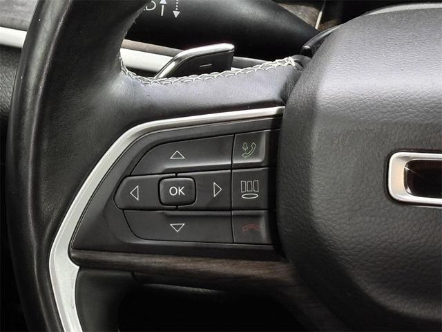 Photo of 2021 Bright White Clearcoat Jeep Grand Cherokee L