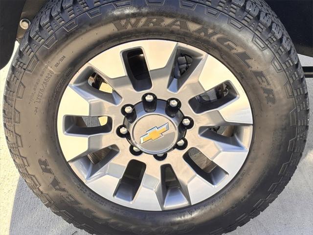 Photo of 2025 Slate Gray Metallic Chevrolet Silverado 2500
