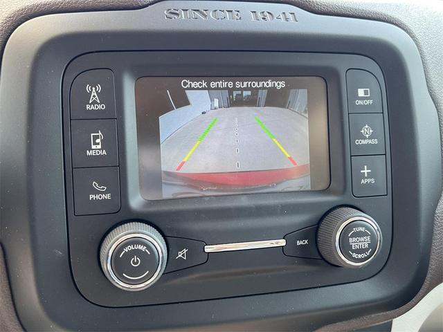 Photo of 2016 Omaha Orange Jeep Renegade