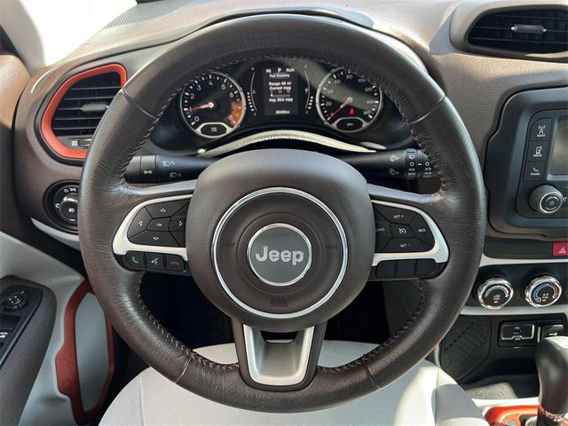 Photo of 2016 Omaha Orange Jeep Renegade