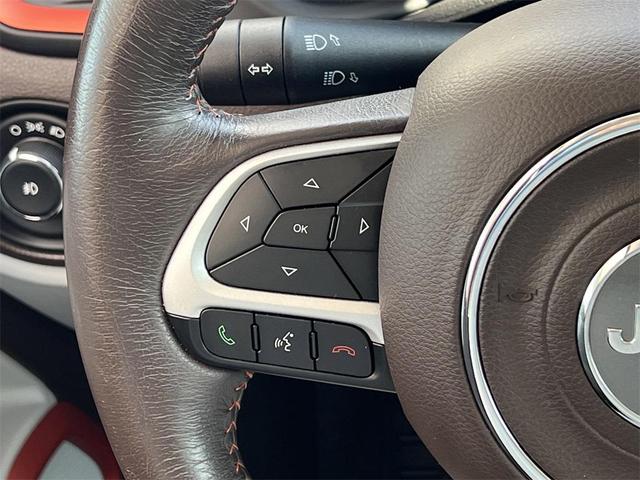 Photo of 2016 Omaha Orange Jeep Renegade