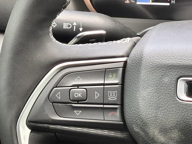 Photo of 2025 Baltic Gray Metallic Clearcoat Jeep Grand Cherokee L