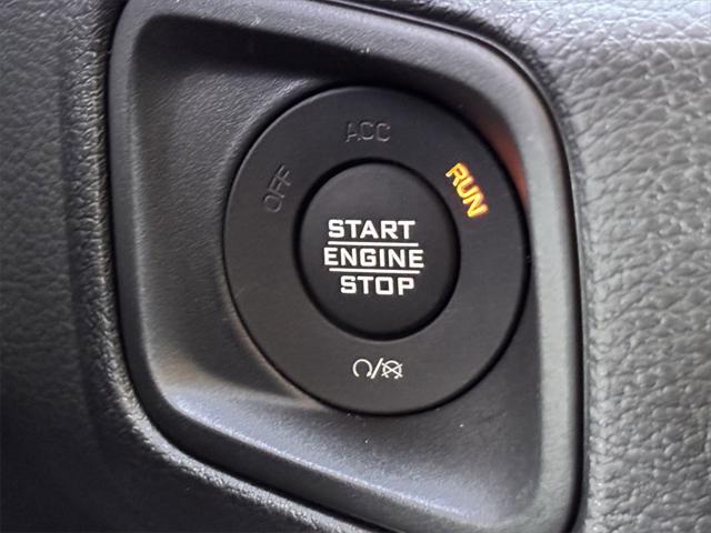 Photo of 2025 Black Clearcoat Jeep Wrangler