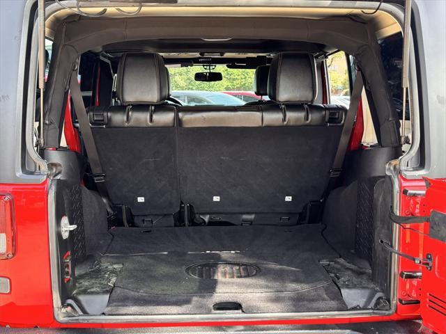 Photo of 2016 Firecracker Red Clearcoat Jeep Wrangler Unlimited