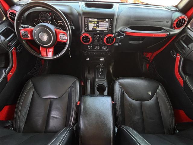 Photo of 2016 Firecracker Red Clearcoat Jeep Wrangler Unlimited