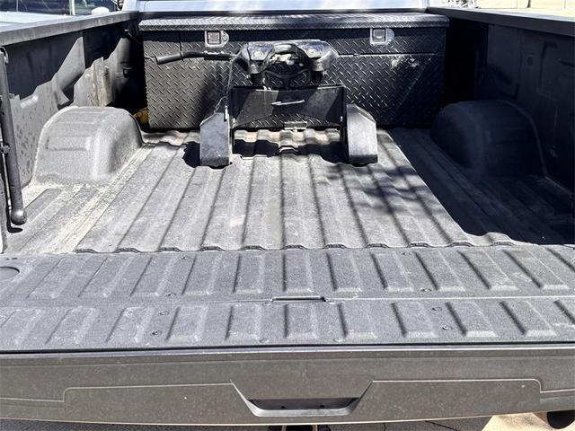 Photo of 2024 Iridescent Pearl Tricoat Chevrolet Silverado 3500