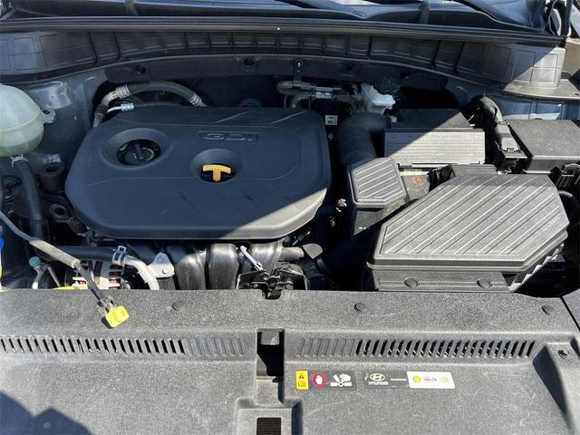 Photo of 2017 Coliseum Gray Hyundai TUCSON
