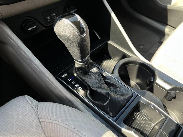 Photo of 2017 Coliseum Gray Hyundai TUCSON