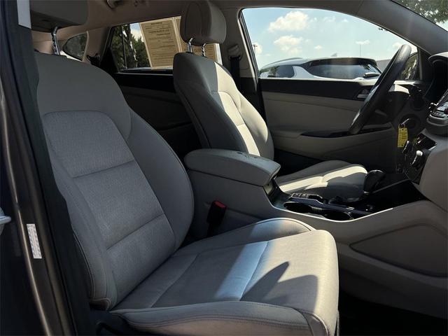 Photo of 2017 Coliseum Gray Hyundai TUCSON