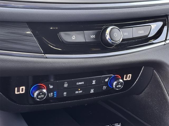 Photo of 2024 Summit White Buick Enclave