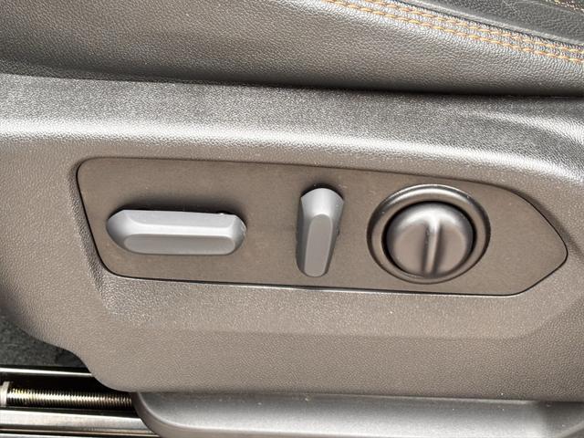 Photo of 2022 Cardinal Red GMC Sierra 1500
