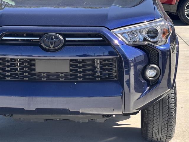 Photo of 2021 Nautical Blue Metallic Toyota 4Runner
