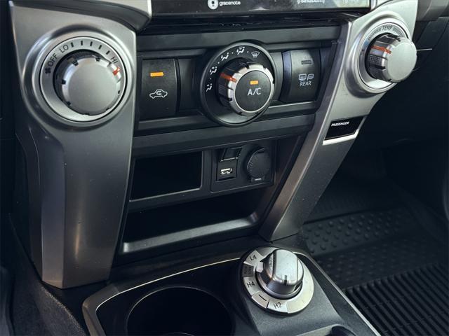 Photo of 2021 Nautical Blue Metallic Toyota 4Runner