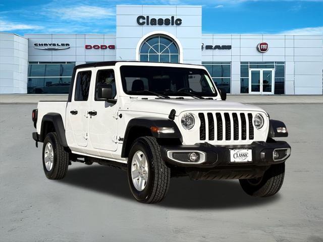 2023 Jeep Gladiator