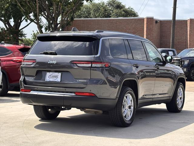 Photo of 2023 Baltic Gray Metallic Clearcoat Jeep Grand Cherokee L