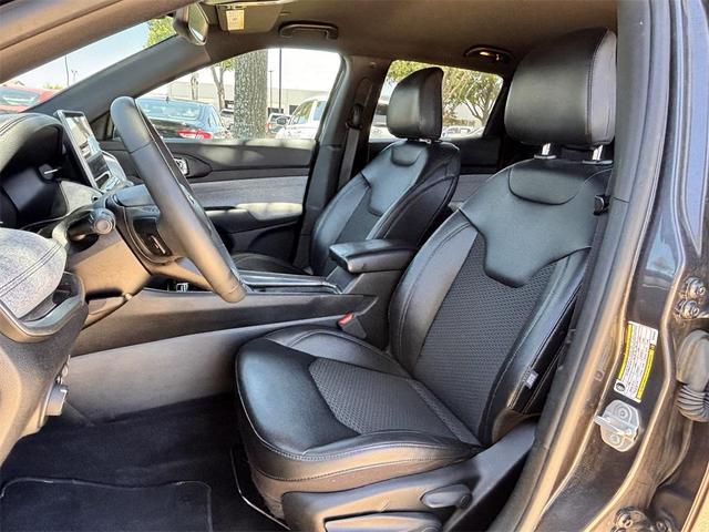 Photo of 2024 Sting-Gray Clearcoat Jeep Compass