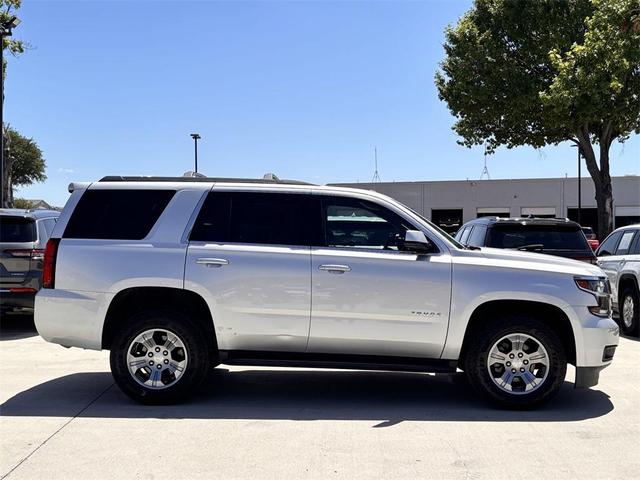 Photo of 2019 Silver Ice Metallic Chevrolet Tahoe