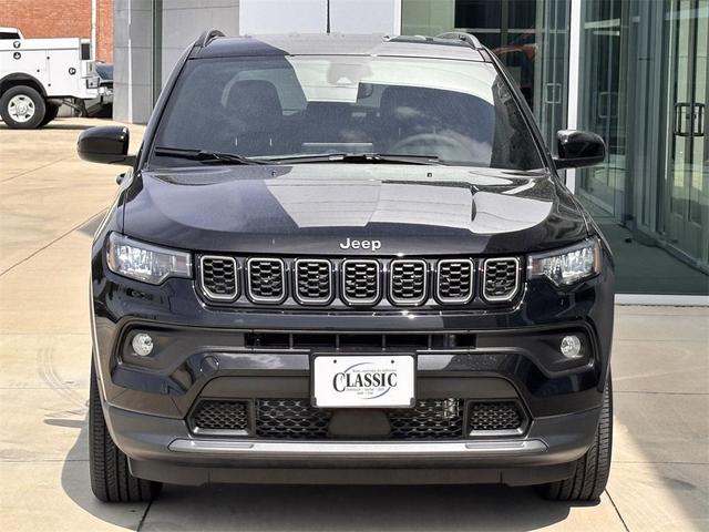 Photo of 2025 Diamond Black Crystal Pearlcoat Jeep Compass