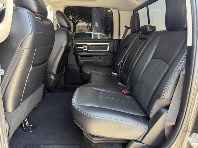 Photo of 2018 Granite Crystal Metallic Clearcoat RAM 2500