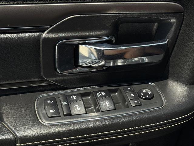 Photo of 2018 Granite Crystal Metallic Clearcoat RAM 2500